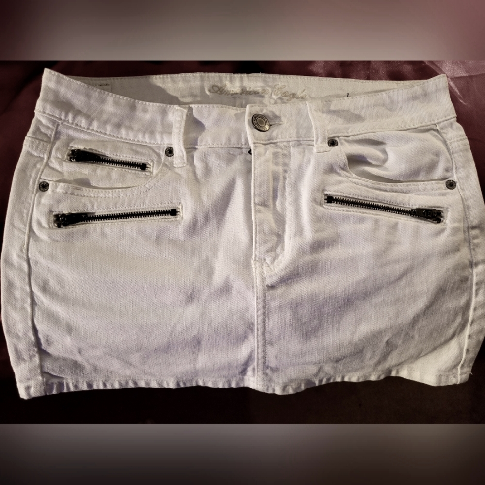 EUC VTG American Eagle White Denim Multi-Zip Mini Skirt